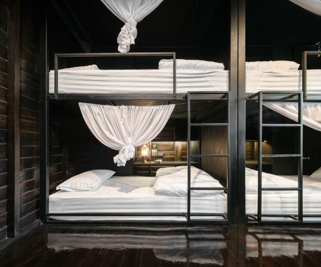Bed 4-Bed Mixed Dormitory Room