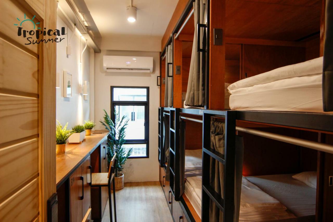 Single Bed Mixed Dormitory Room,813885212:JPEG