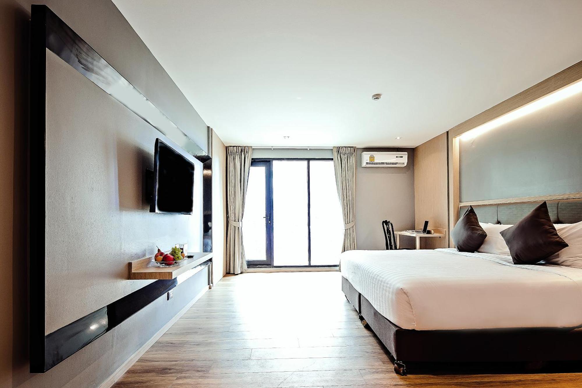 Superior King Room