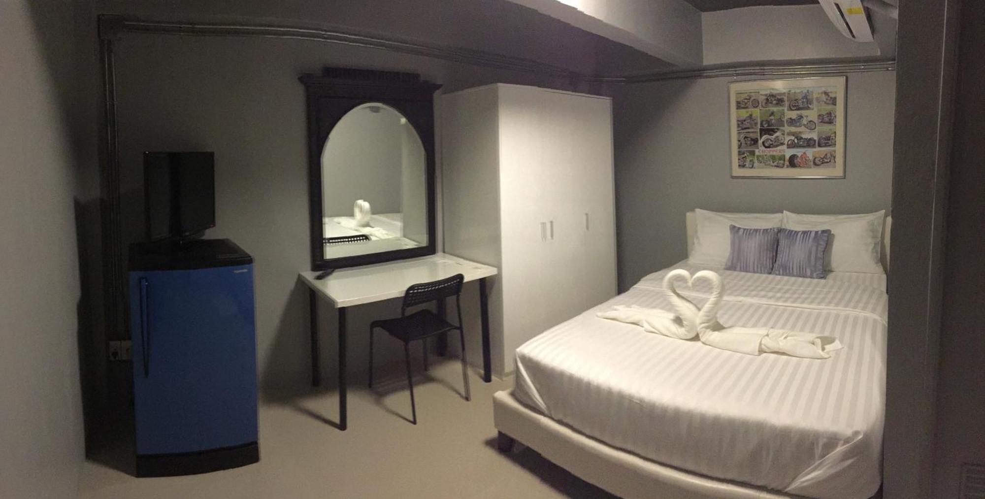 Standard Studio