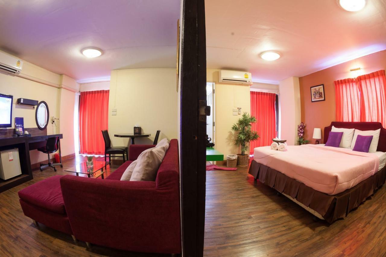 King Room,1208963584:JPEG