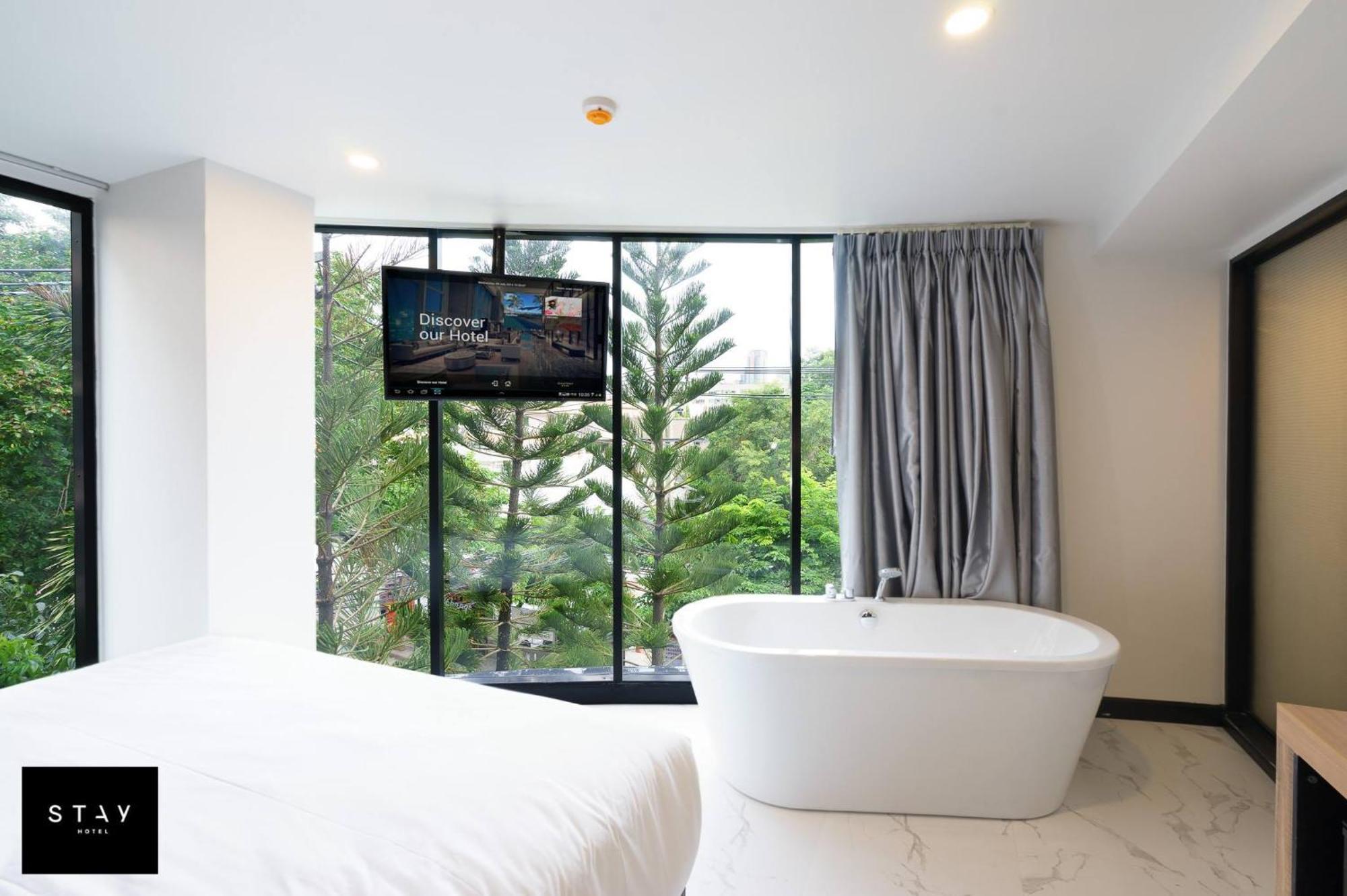 Corner Suites,850487363:JPEG