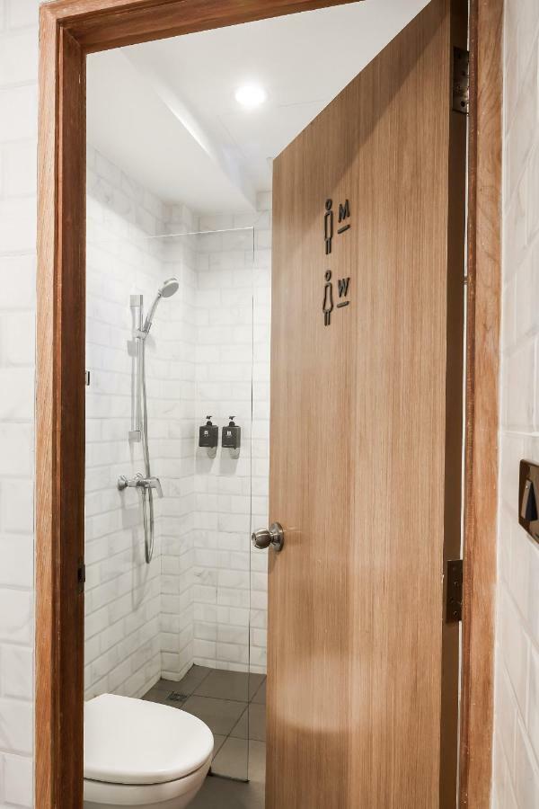 Economy Triple Room