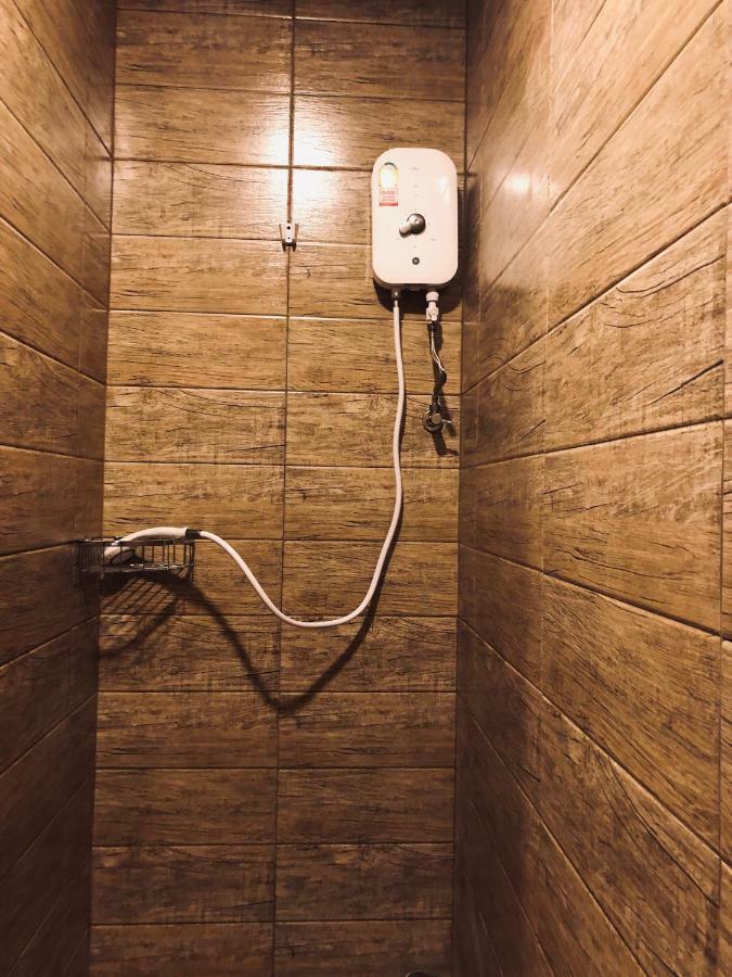 Small Single Room,893678230:JPEG