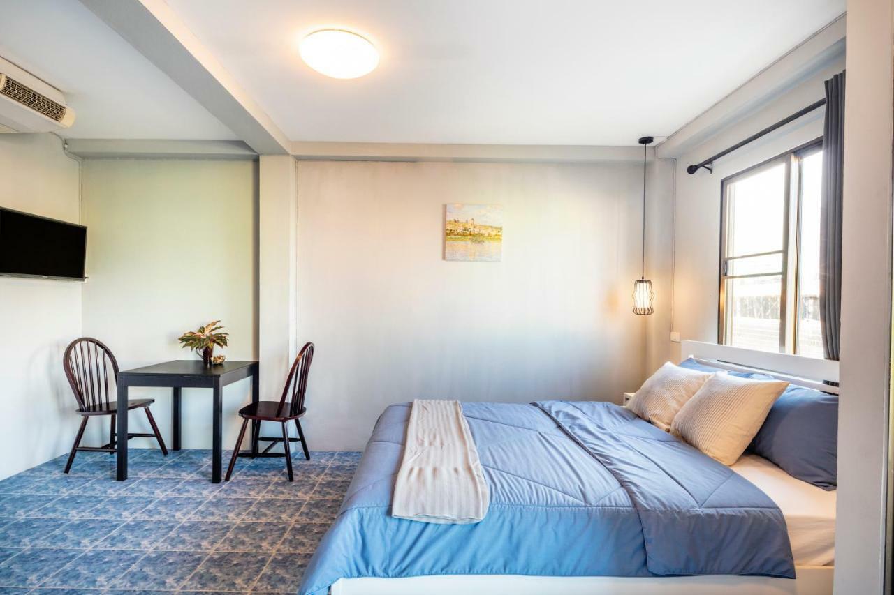 Deluxe Double Suite,894606544:JPEG