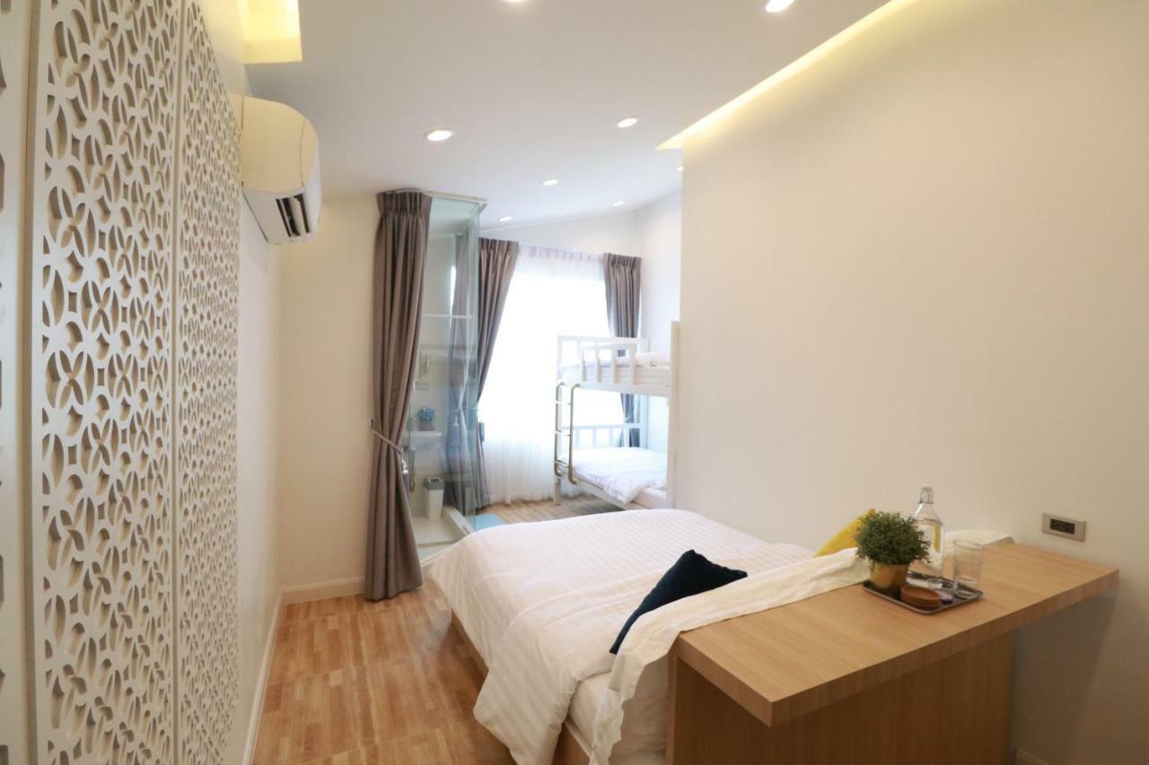 Quadruple Room Private Bathroom