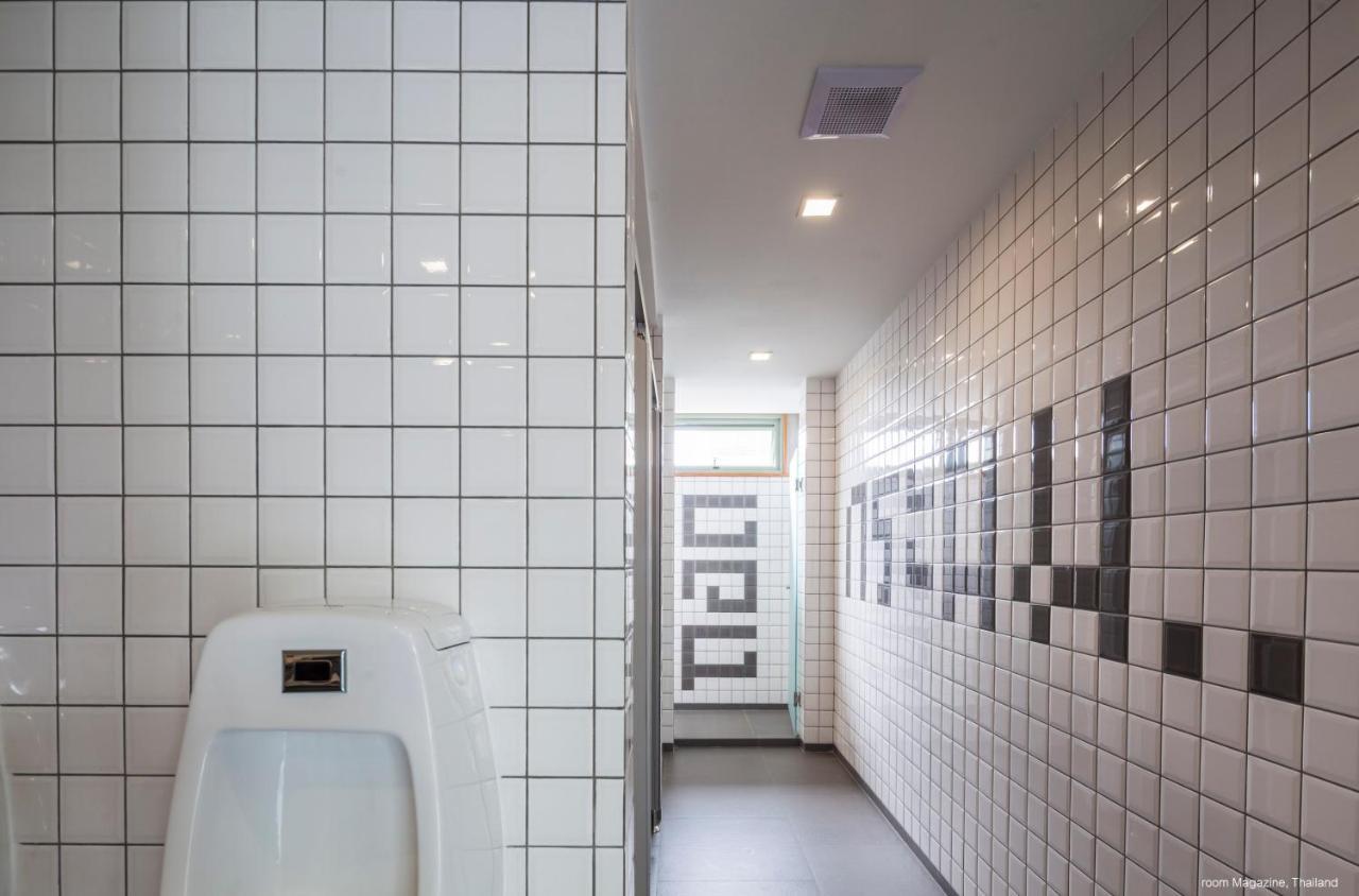 Mixed Dormitory Room