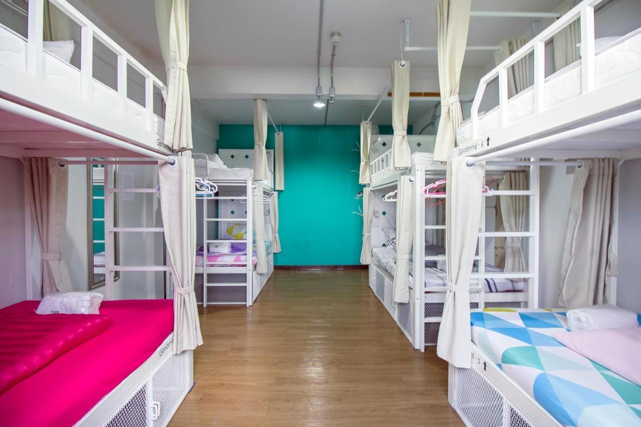 Eenpersoonsbed in Vrouwenslaapzaal