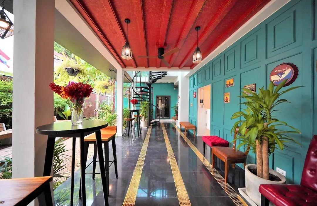 Red Door Heritage Hotel-1