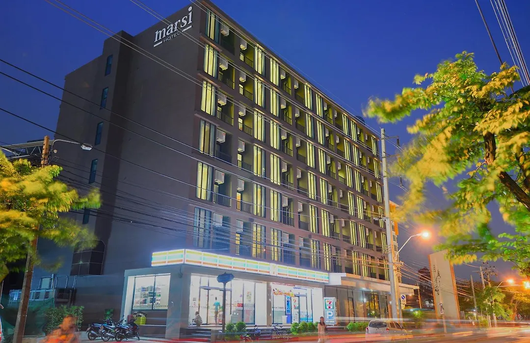 Marsi Hotel Bangkok-1