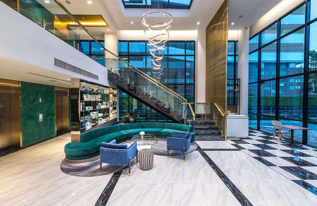 Maven Stylish Hotel Bangkok-1