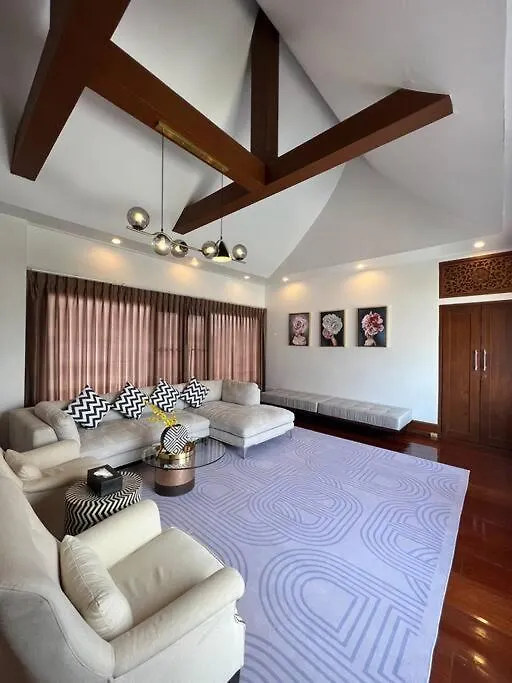 Thong Lo Private Pool Villa In The Center Of Bangkok-1
