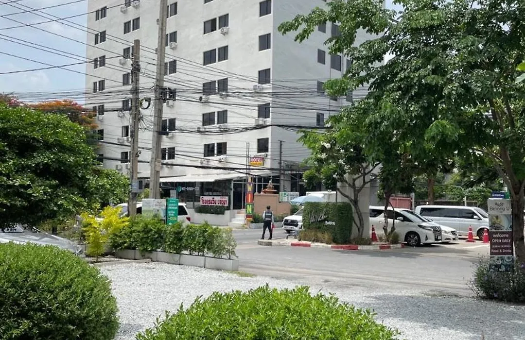โรงแรมวินบางนา Win Bangna Hotel-1