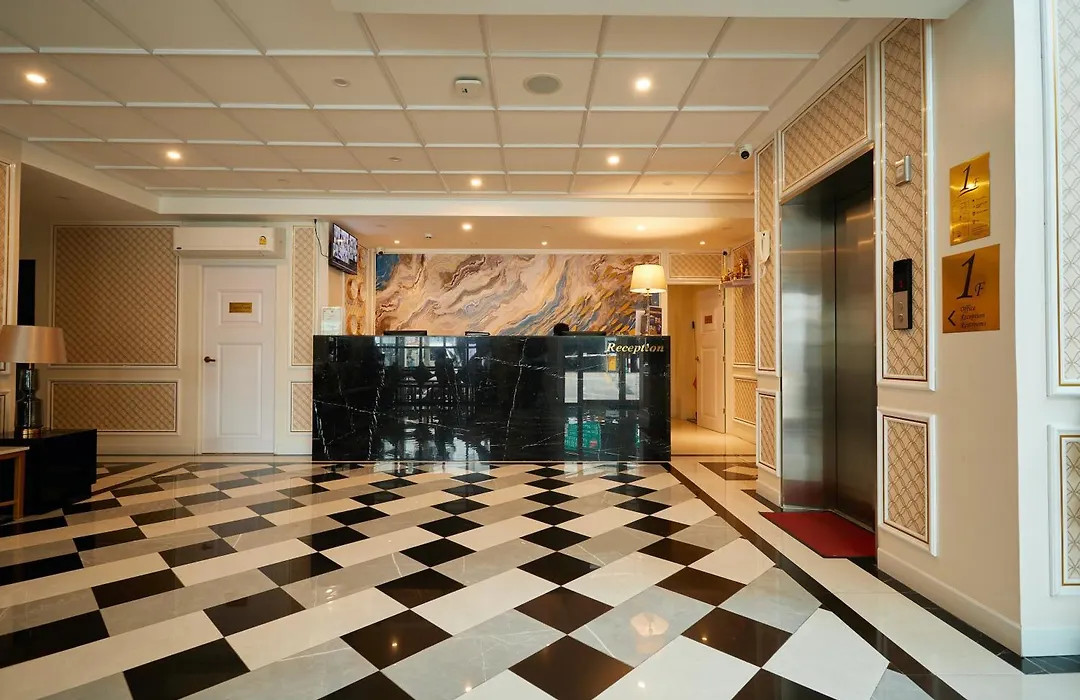 Rose Apple Hotel-1