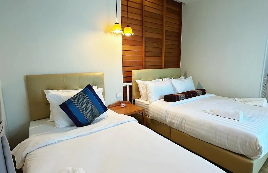 Cozyhouse Near Mrt Qscc Convention Center 4Br 10Ppl-1
