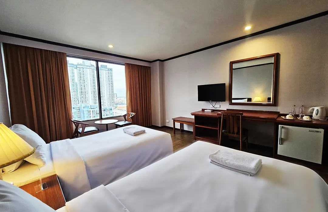 Alexander Hotel-1