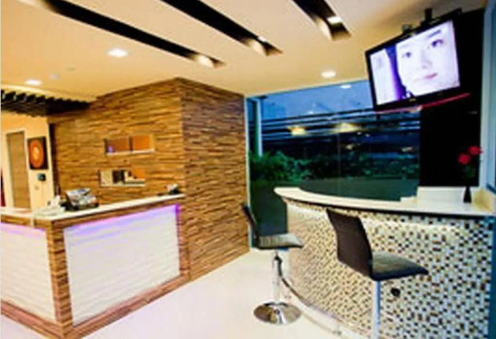 iCheck inn Residences Sukhumvit 20-1