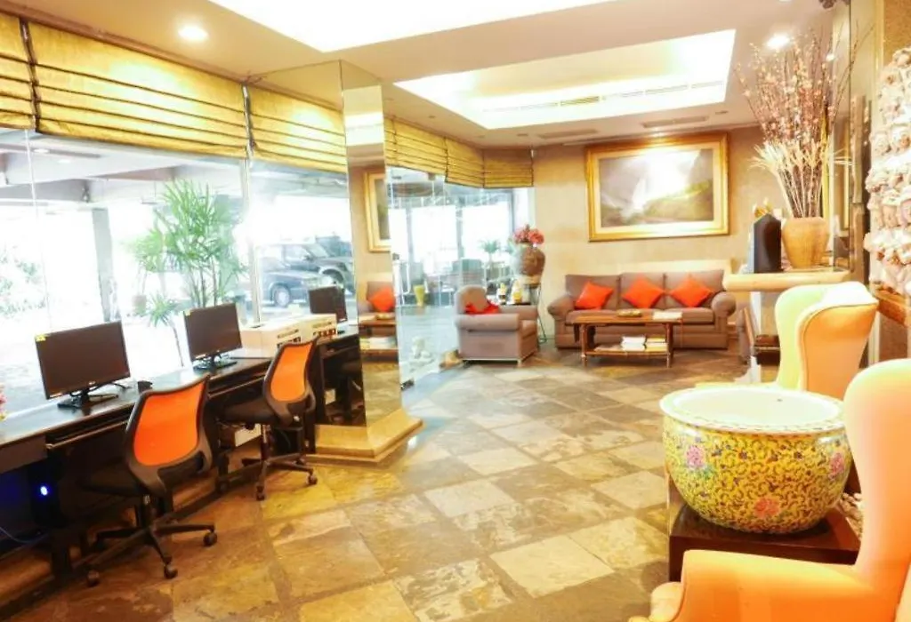 Best Comfort Bangkok Hotel-1