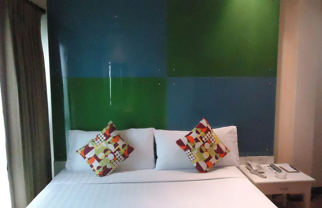 Calypzo Bangkok-1