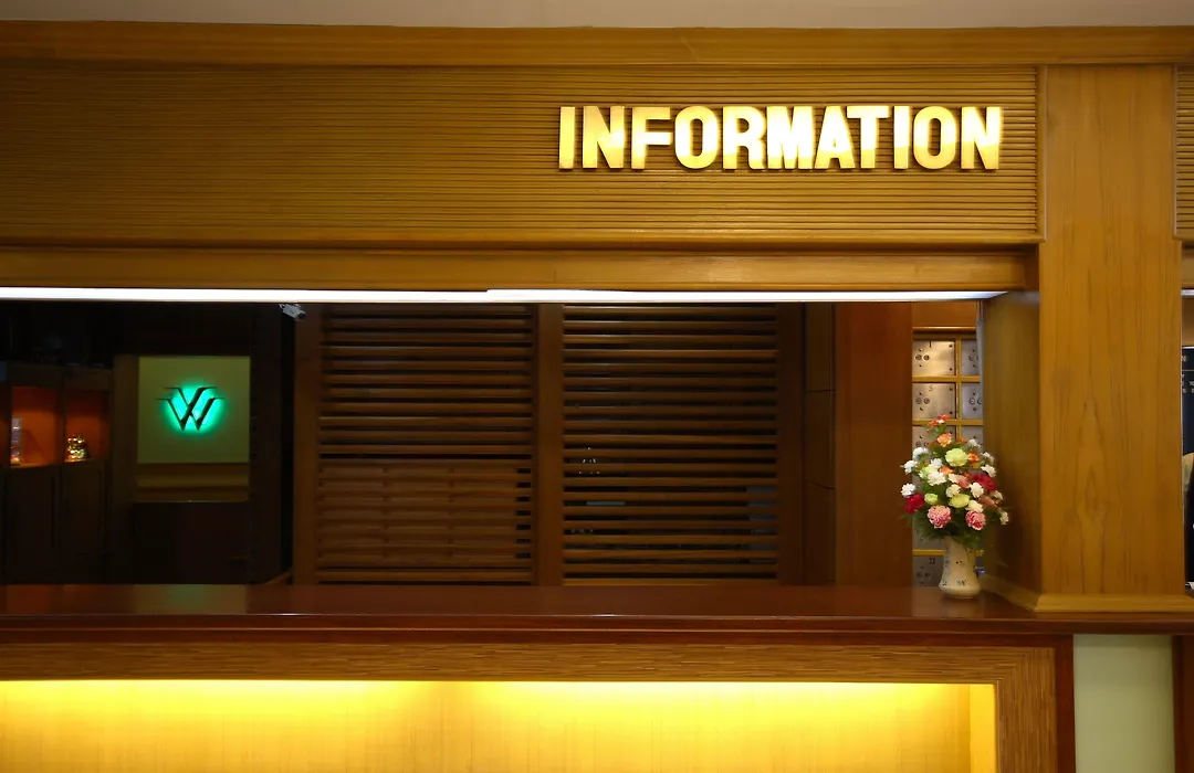 Wall Street Inn, Bangkok-1