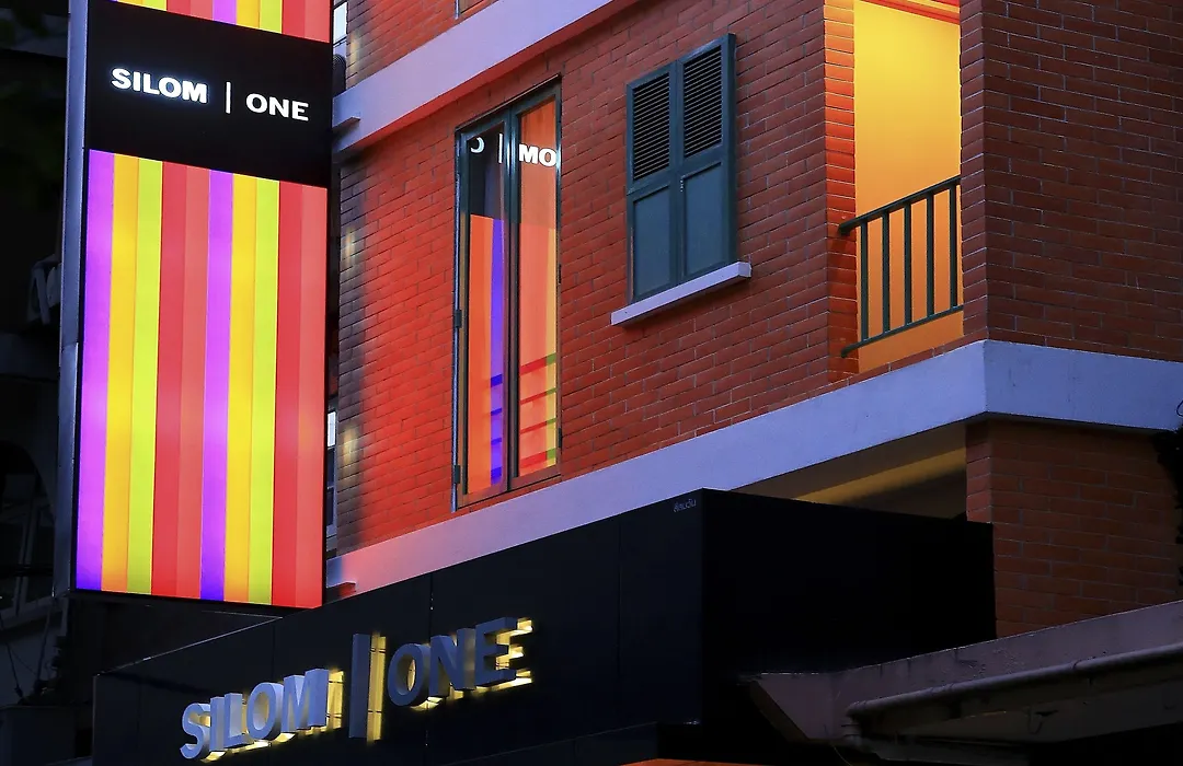 Silom One-1