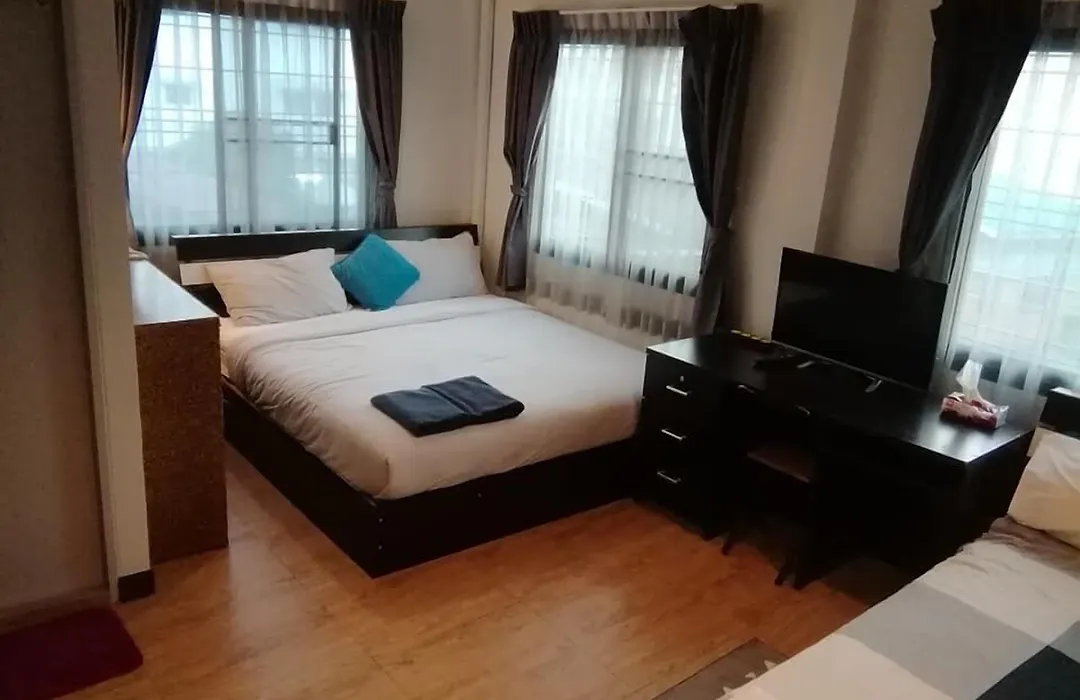 The Cube Sathorn Boutique Hotel: Modern Stay Near BTS Surasak-1
