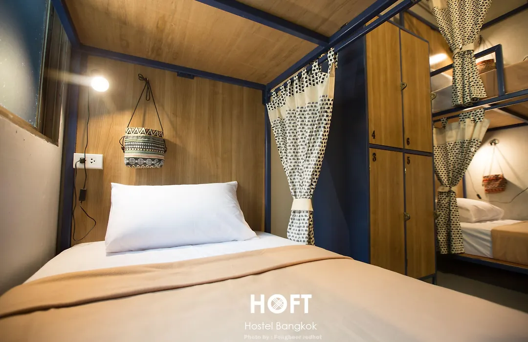 Arawana Hostel Silom-1