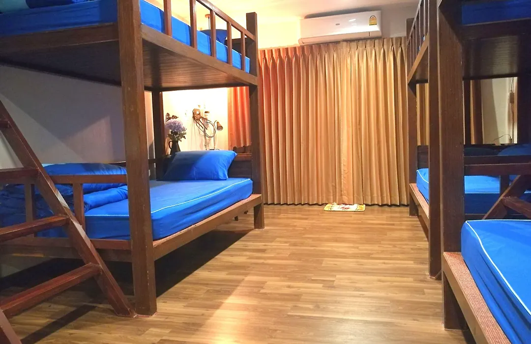 Phobphan Hostel-1