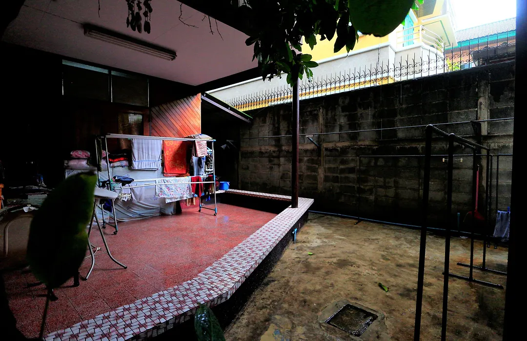 Anurak Guesthouse-1