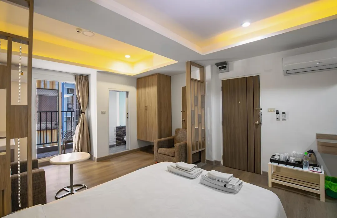 Royal Garden Home Hotel-1