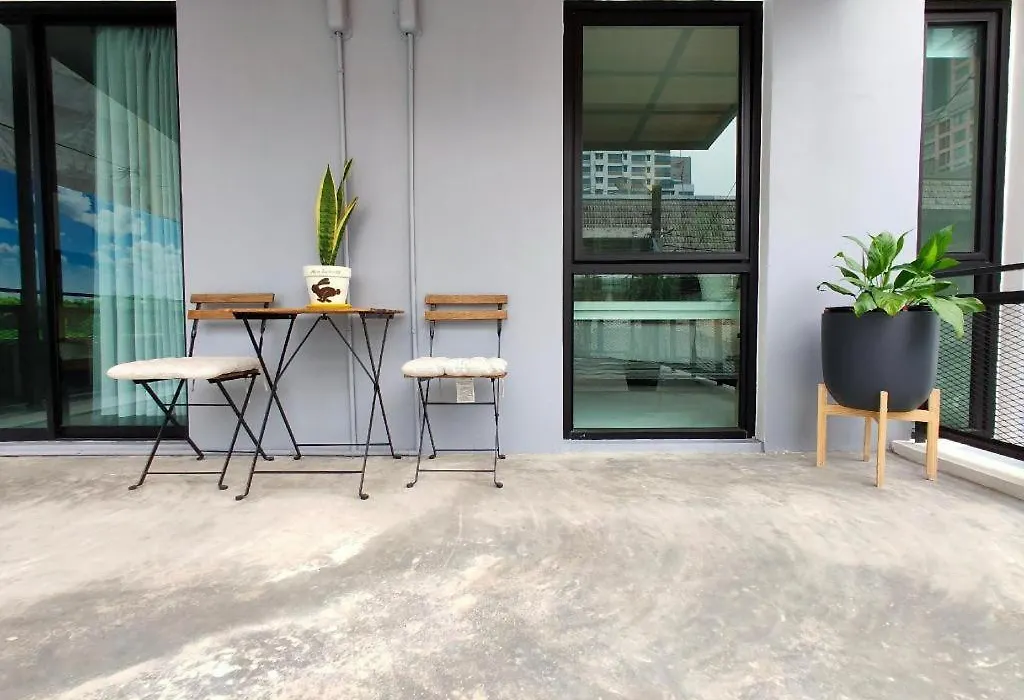 Silom Studios-1