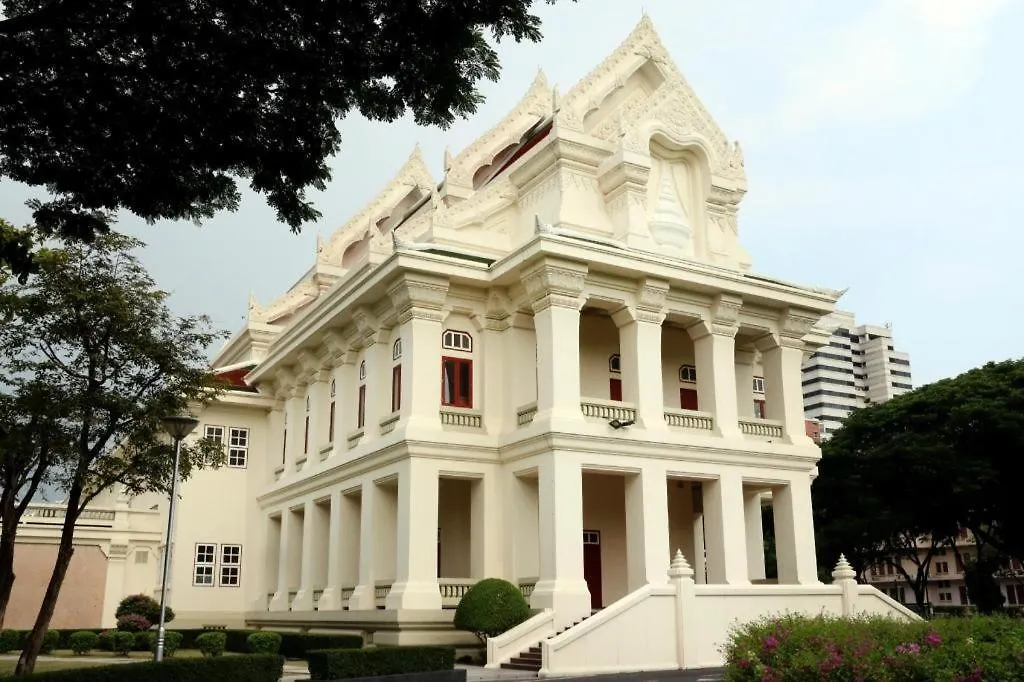 The Embassy Sathorn-1