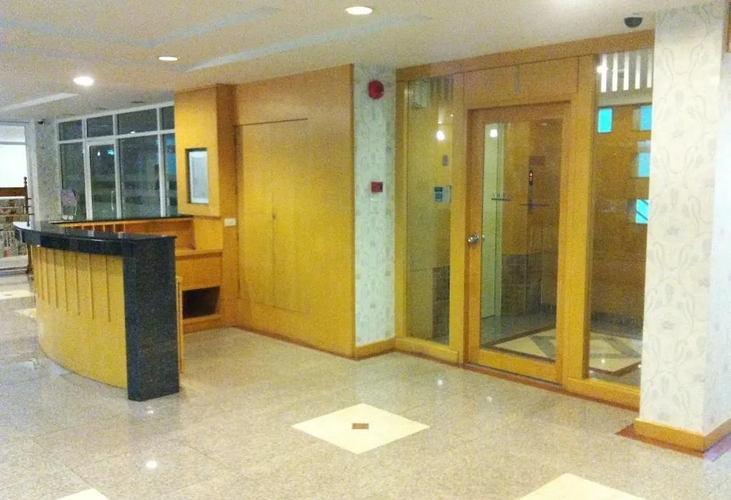 Area Residence Sathorn-1