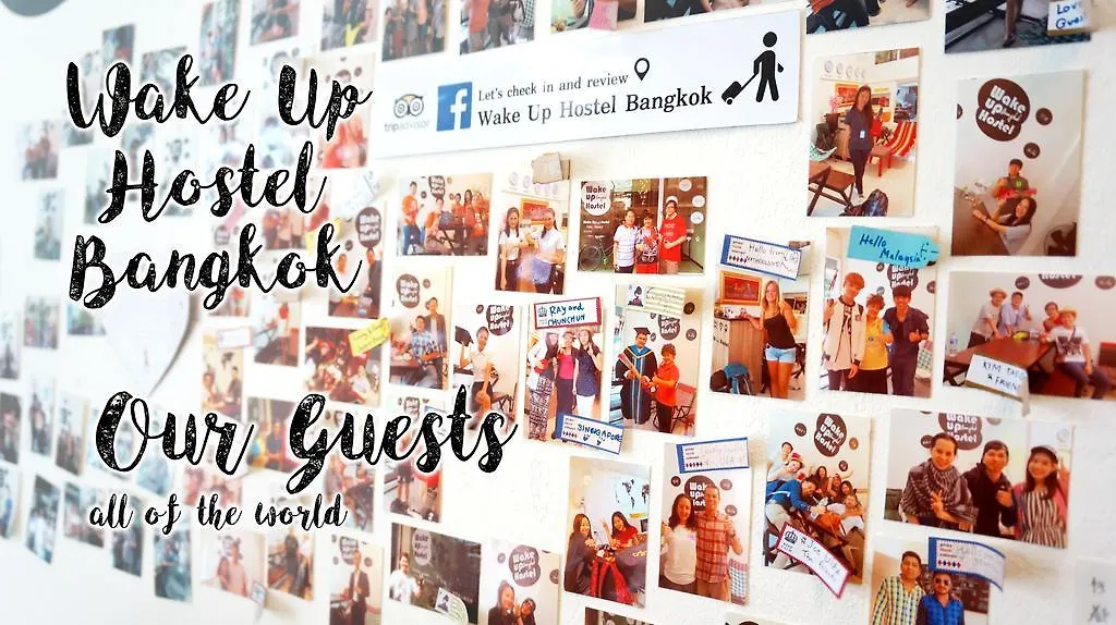 Wake Up Hostel Bangkok-1