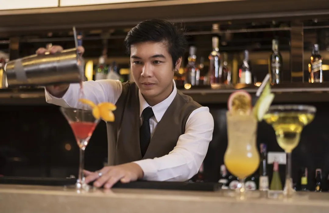 Solitaire Club Sky Bangkok-1