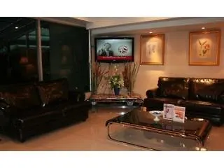 @Ratchada Hotel And Spa-1