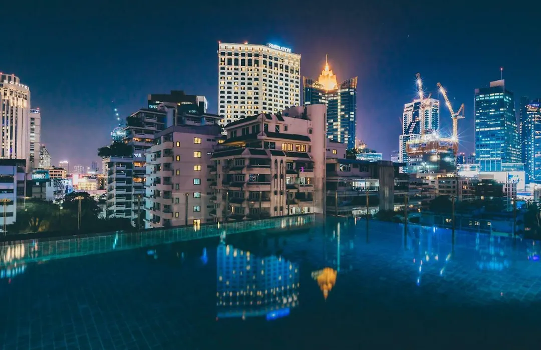 Sukhumvit Asok Modern Suite-1