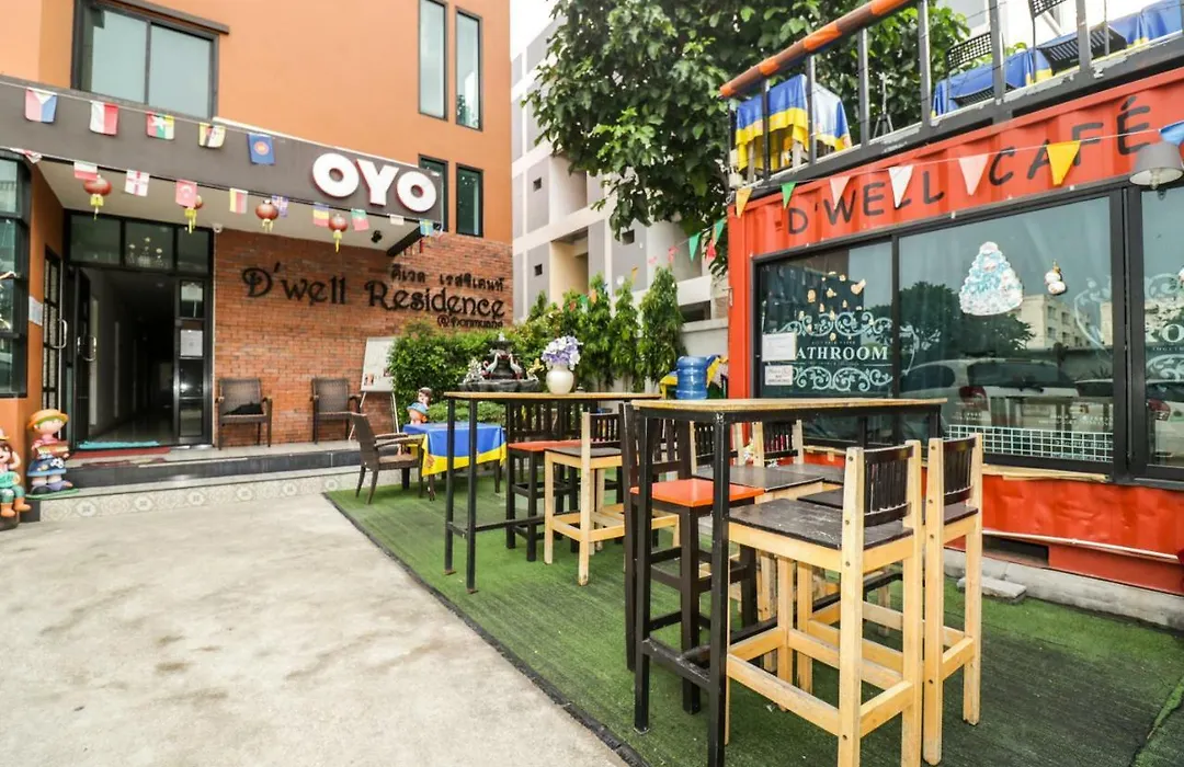 Oyo 127 D-Well Residence Hotel-1