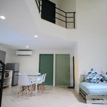 Baan Khun Pra Duplex Rm3 Bangkok-2