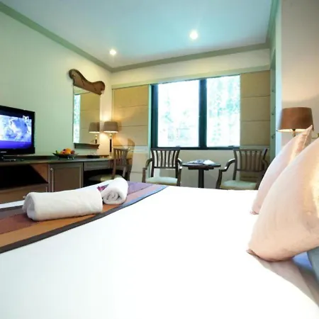 Majestic Suites Hotel-2