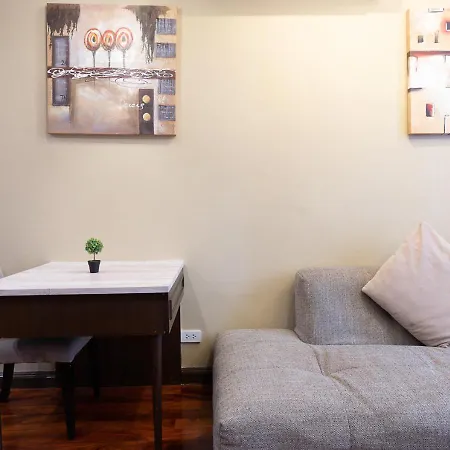 Greenview Ekkamai10 Suite-2