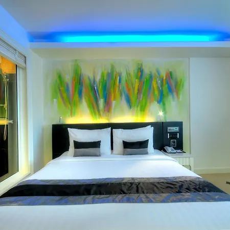 Aspira Skyy Sukhumvit 1-2