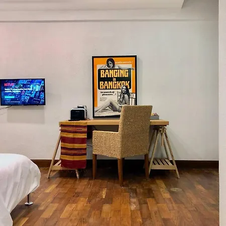 Fabulous Dasiri Townhouse With 5 Bedrooms-3
