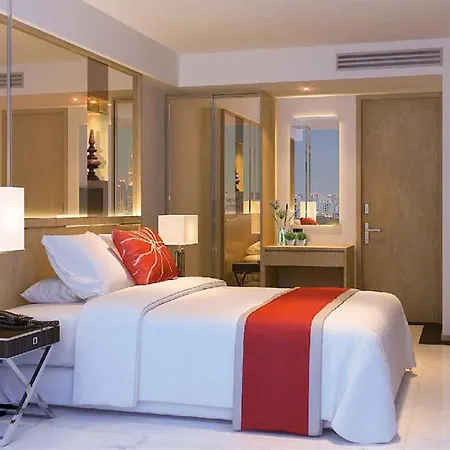 Fx Hotel Nana-3