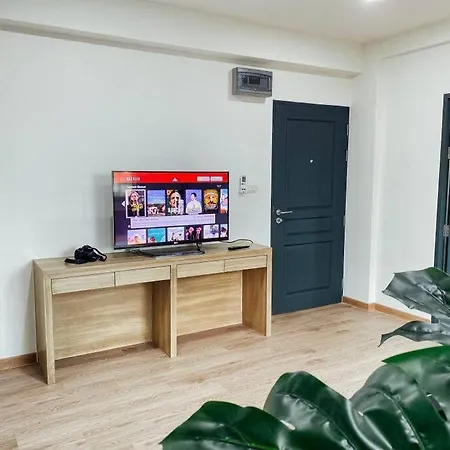 Gp House Apartment - Private Room At Sukhumvit Near Bts-2