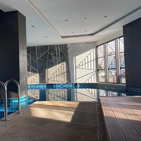 29Th Floor Studio, Cozy Workplace, Long Stay, Wide Space-2