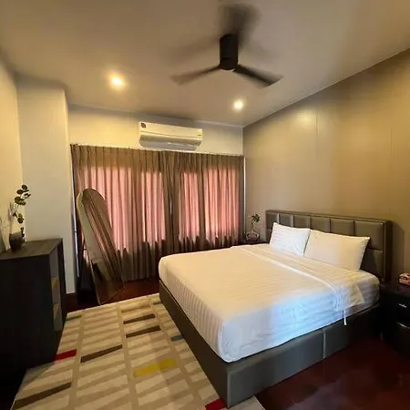 Thong Lo Private Pool Villa In The Center Of Bangkok-2