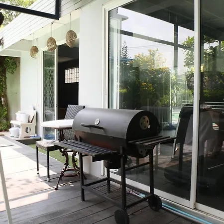 Beautiful Villa Locate In Heart Of Lat Phrao-3