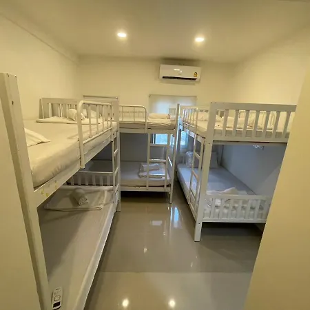 Hej Khaosan Hostel-2