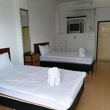 Oyo 560 Chang Hostel Suvarnabhumi-3